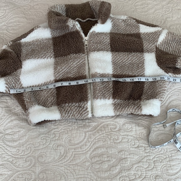 💥3 for $10💥 SHEIN Cropped Jacket - Picture 4 of 6